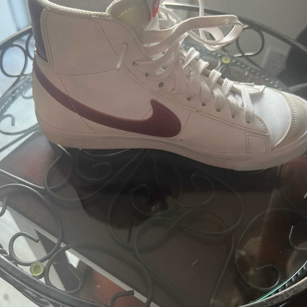 Nike High-Top Sneakers in Cream and Burgundy
